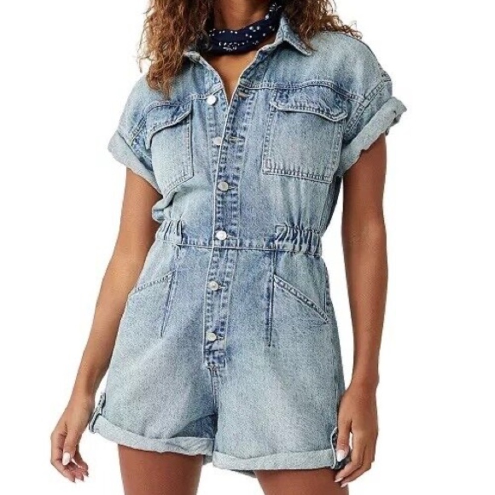 We The Free People Marci Denim Cuffed Shortalls Romper, SIZE LARGE 1343